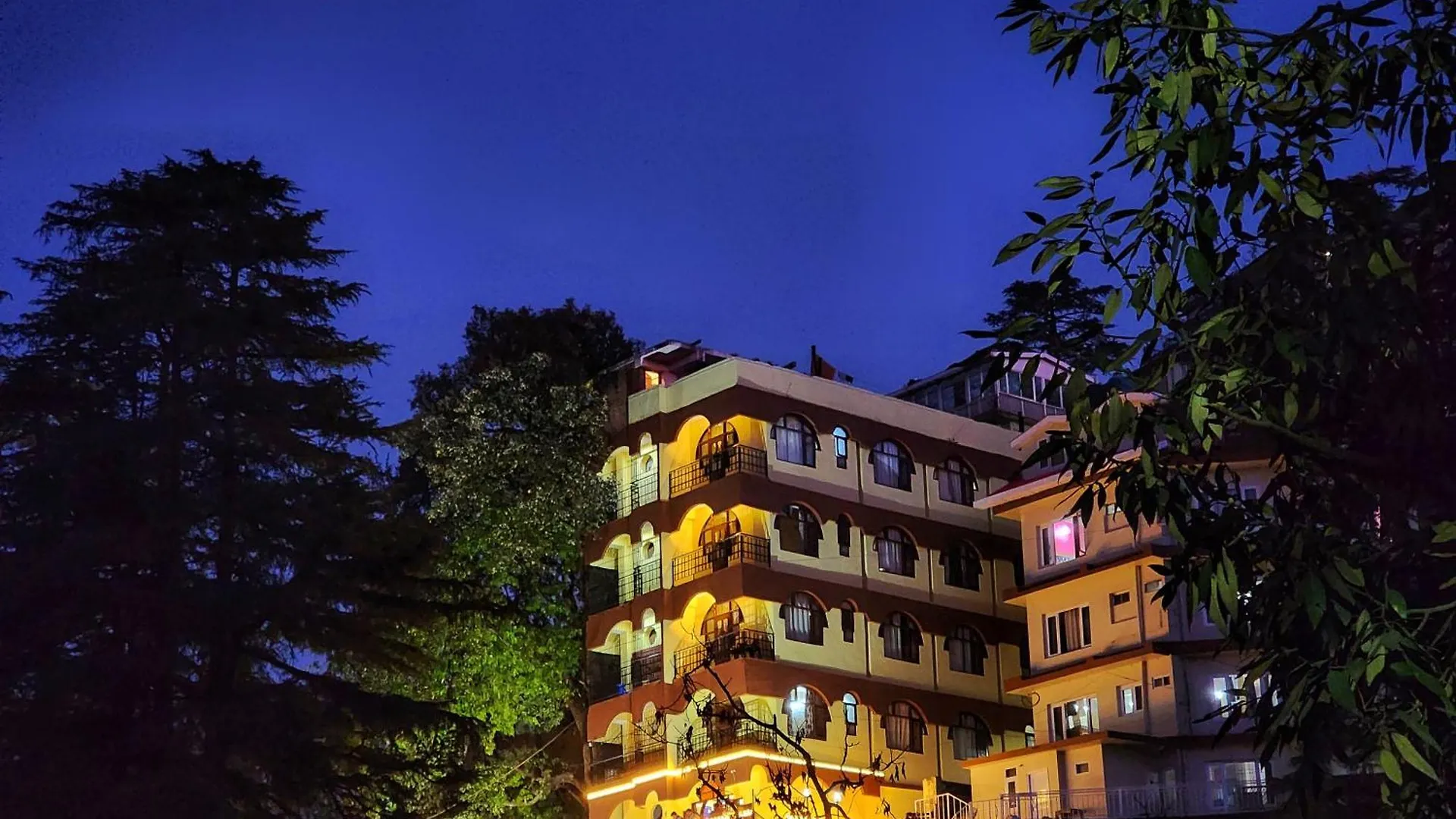 Hotel Taj Palace By Kalra Hospitality Near Mall Road Σίμλα Ινδία