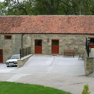 Bed & Breakfast At Newton House Farm 